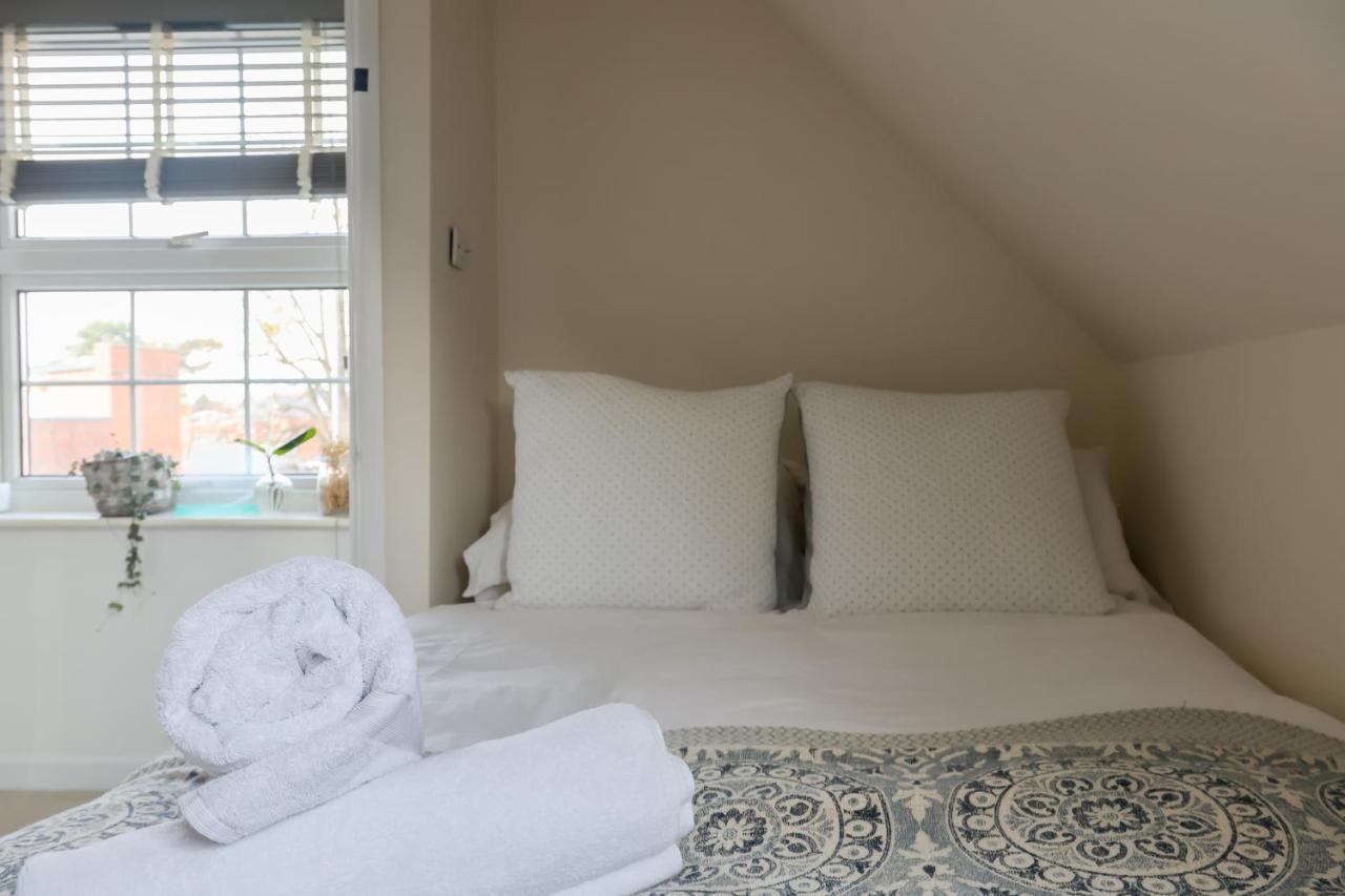 Hereford City - St Owens Terrace - Comfortable & Spacious Well Presented Three Storey House, Perfect For A Weekend Away & Exploring The City On Foot - Hosted By Rentmyhouse Eksteriør bilde