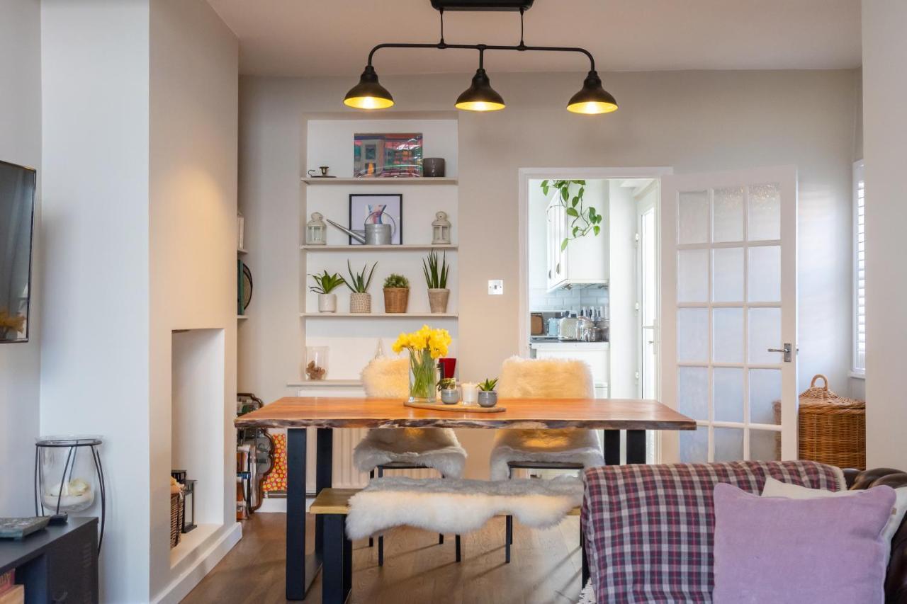 Hereford City - St Owens Terrace - Comfortable & Spacious Well Presented Three Storey House, Perfect For A Weekend Away & Exploring The City On Foot - Hosted By Rentmyhouse Eksteriør bilde