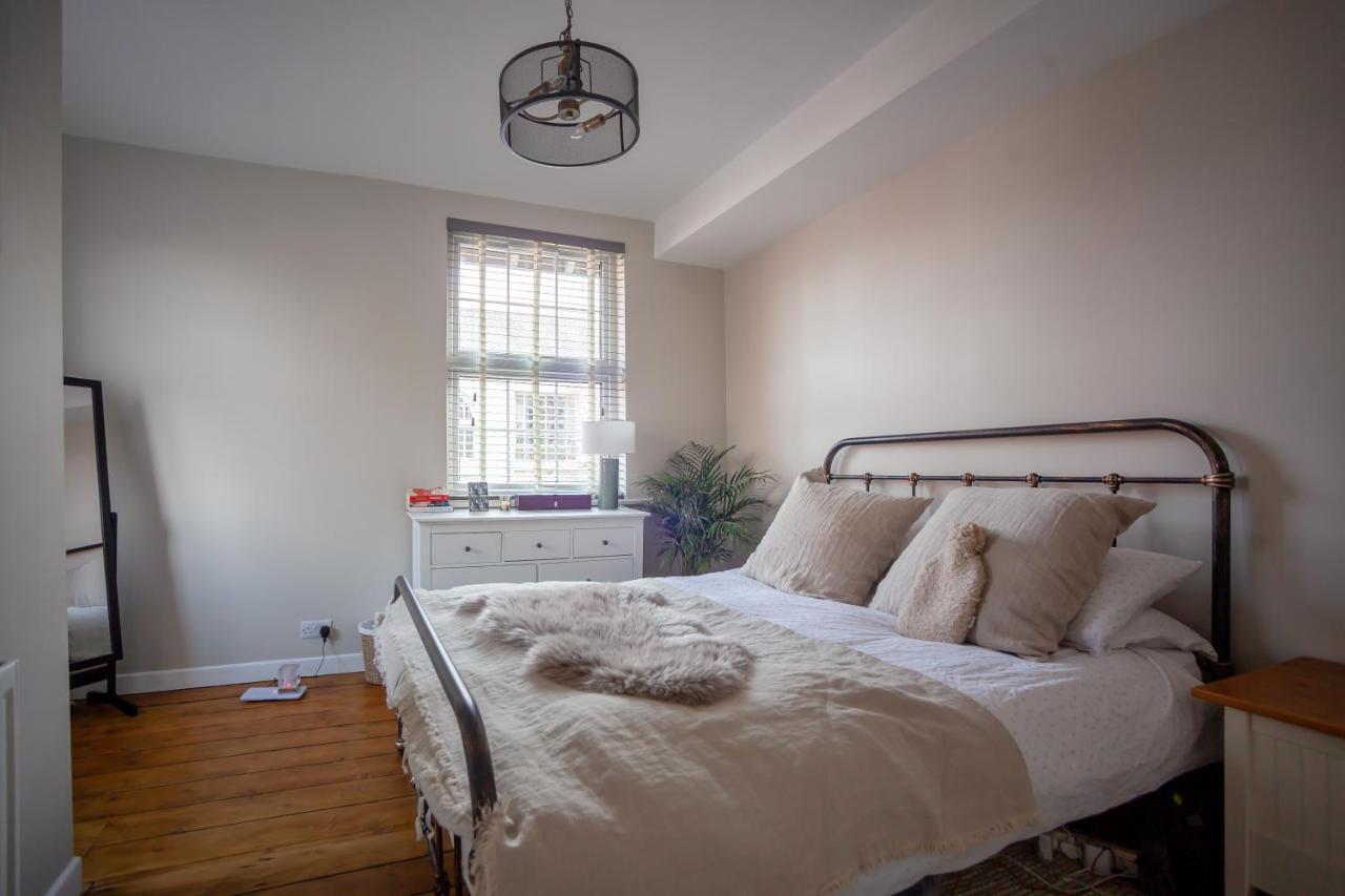 Hereford City - St Owens Terrace - Comfortable & Spacious Well Presented Three Storey House, Perfect For A Weekend Away & Exploring The City On Foot - Hosted By Rentmyhouse Eksteriør bilde